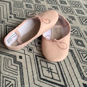 Danskin Pink Ballet Shoes Size 2 (Girl) & 10 (Toddler)